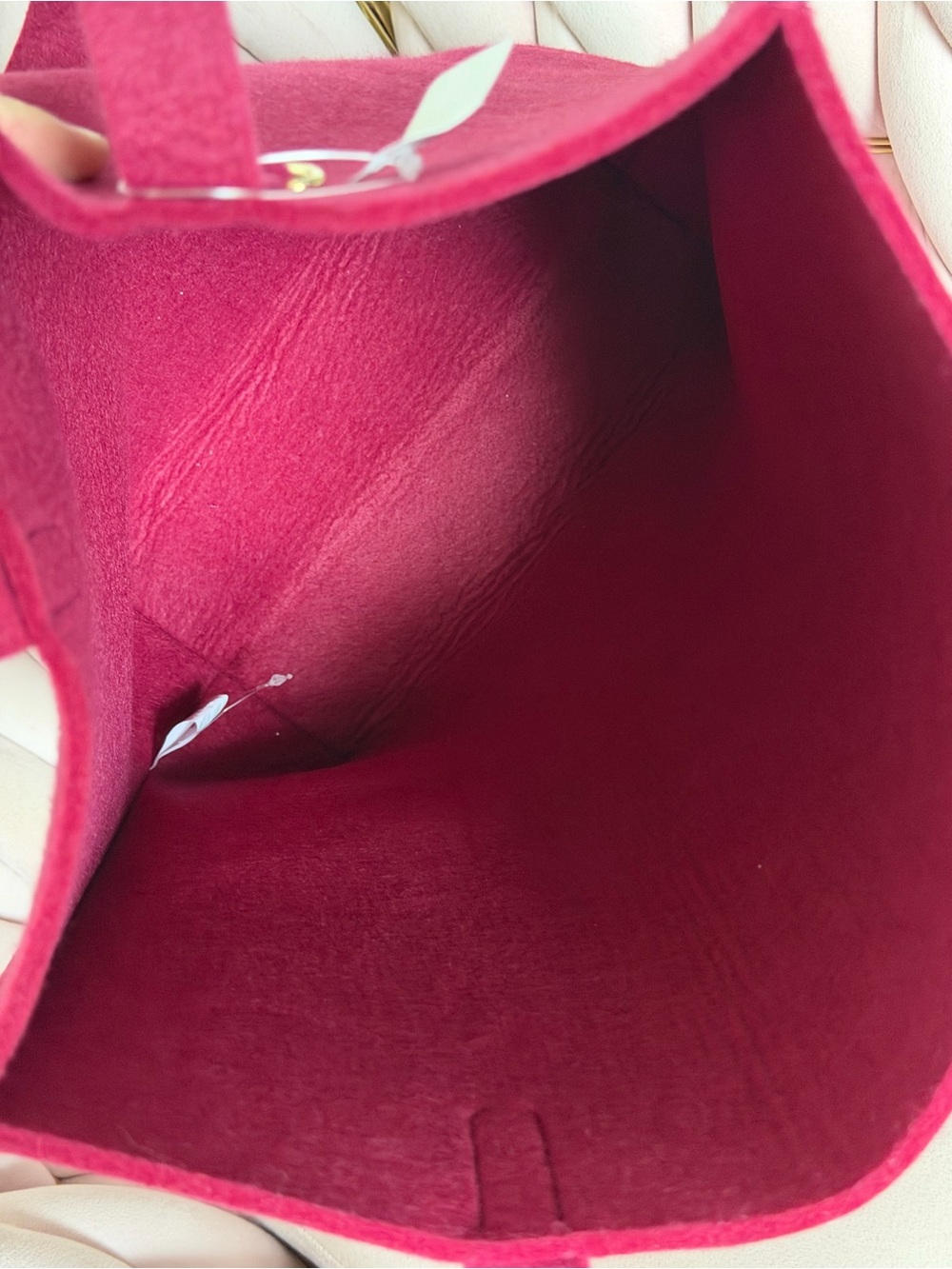 NWT Bath & Body Works Deep Pink Felt Tote - Picture 14 of 16